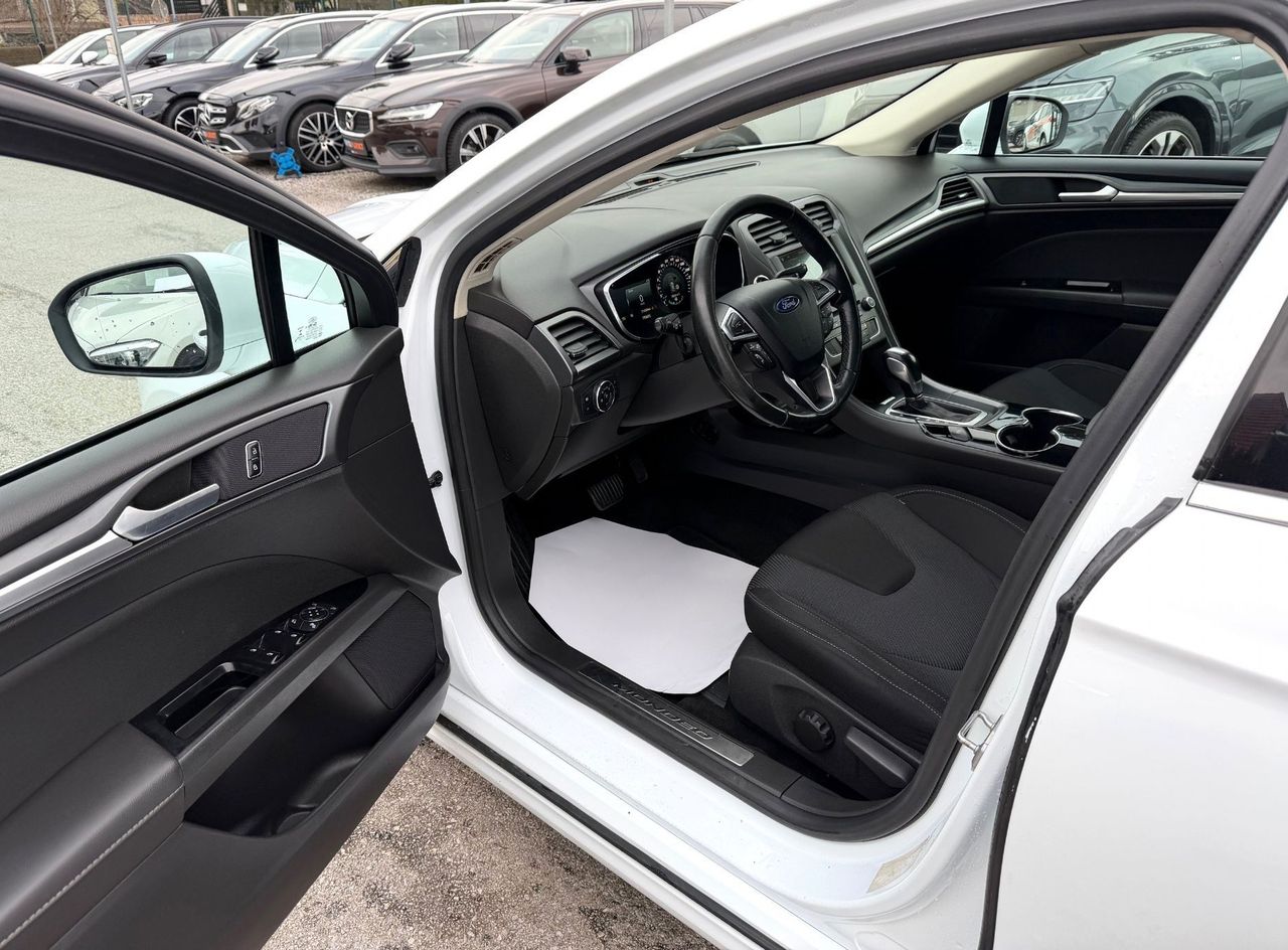 Zunanja slika - Ford Mondeo - 2.0 TDCi Titanium AUT. LED ACC TEMPOMAT NAVI DAB - 15