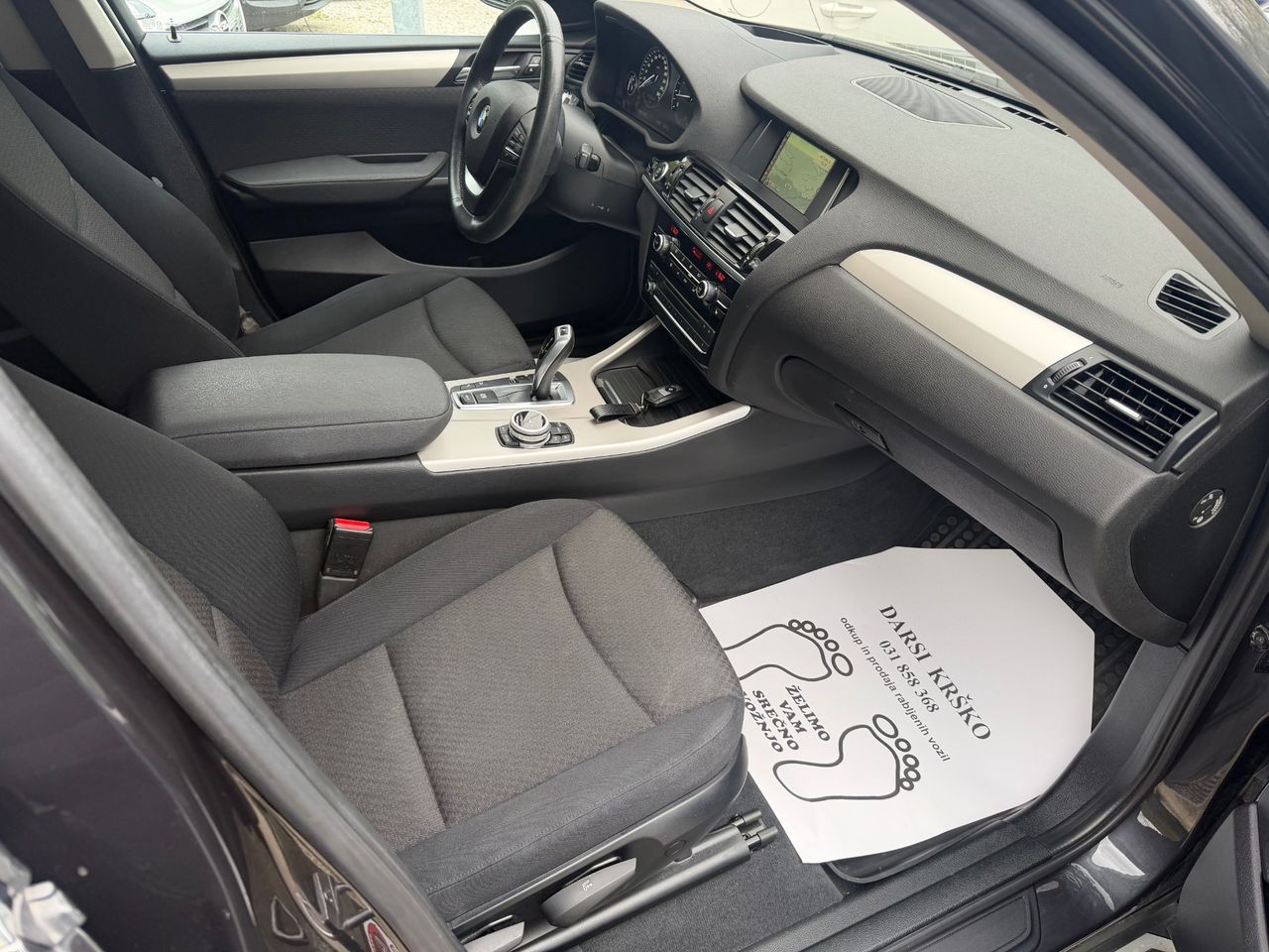 Zunanja slika - BMW serija X4 - X4 xDrive 20i Avt. 75.000km BI-XENON HUD PRIKLOP ALU - 13