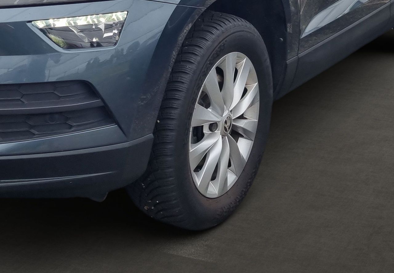 Zunanja slika - Škoda Karoq - Active 1.6 TDI - 6
