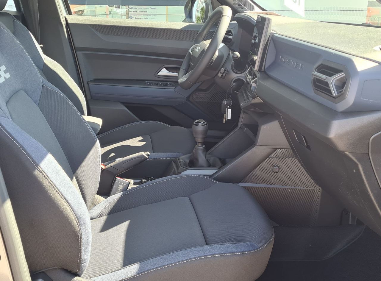 Zunanja slika - Dacia Duster - 1.2 TCe 130 EXPRESSION 4x4 - 11