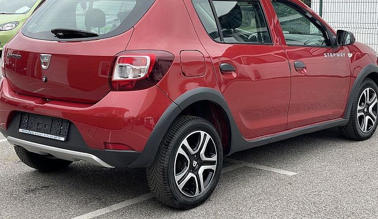 Zunanja slika - Dacia Sandero - 0.9 TCE STEPWAY AMBIANCE - 5