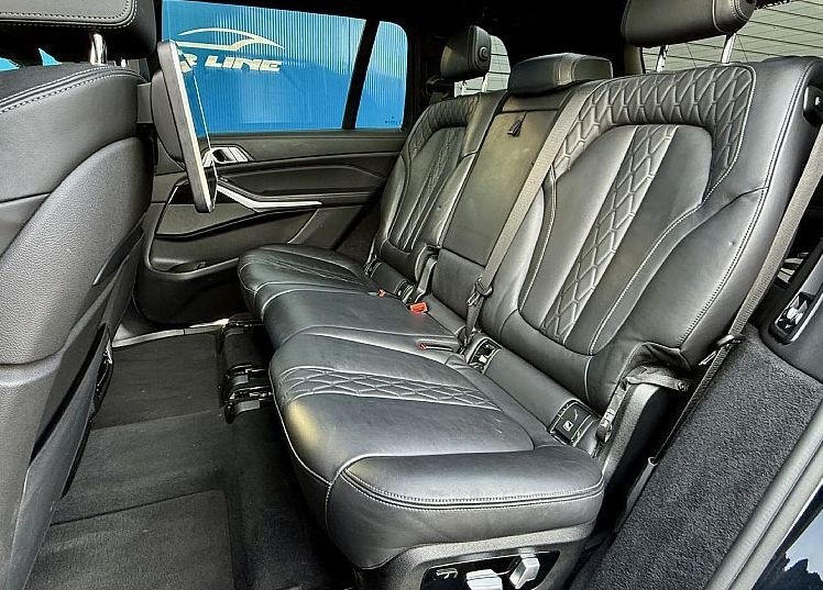 Zunanja slika - BMW X7 - serija : xDrive30d M Sport .HUD.TV. LASER. 360°.  7sedežev - 9