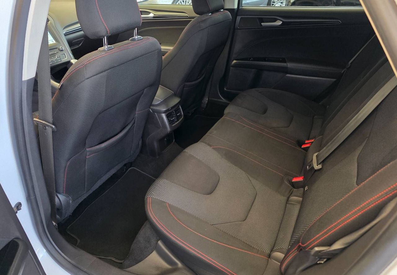 Zunanja slika - Ford Mondeo - 2.0 TDCi-ST LINE-119.000KM-1 LASTNIK-ODLIČEN... - 12