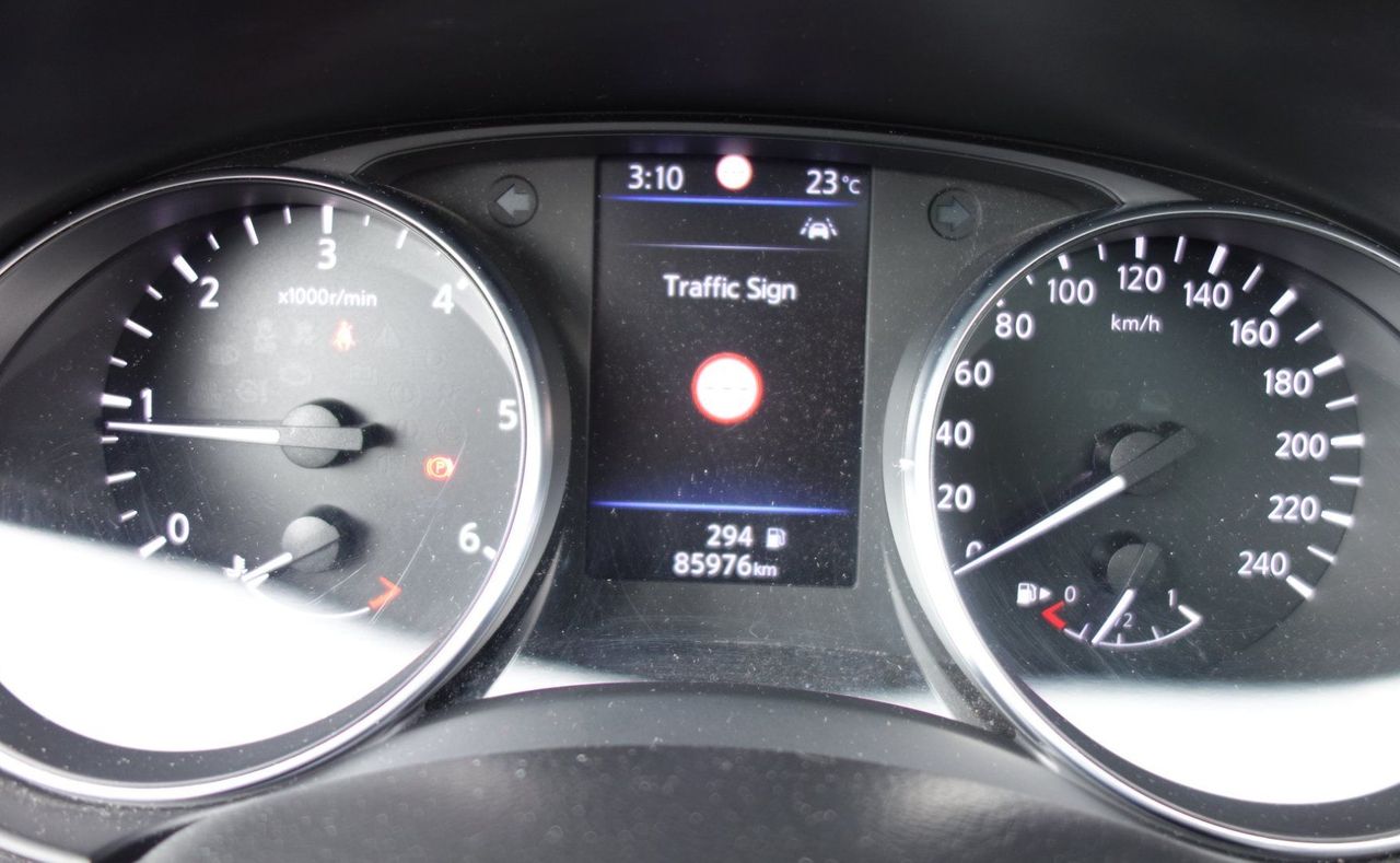 Zunanja slika - Nissan Qashqai - 1.7 dCi N-Connecta - 9