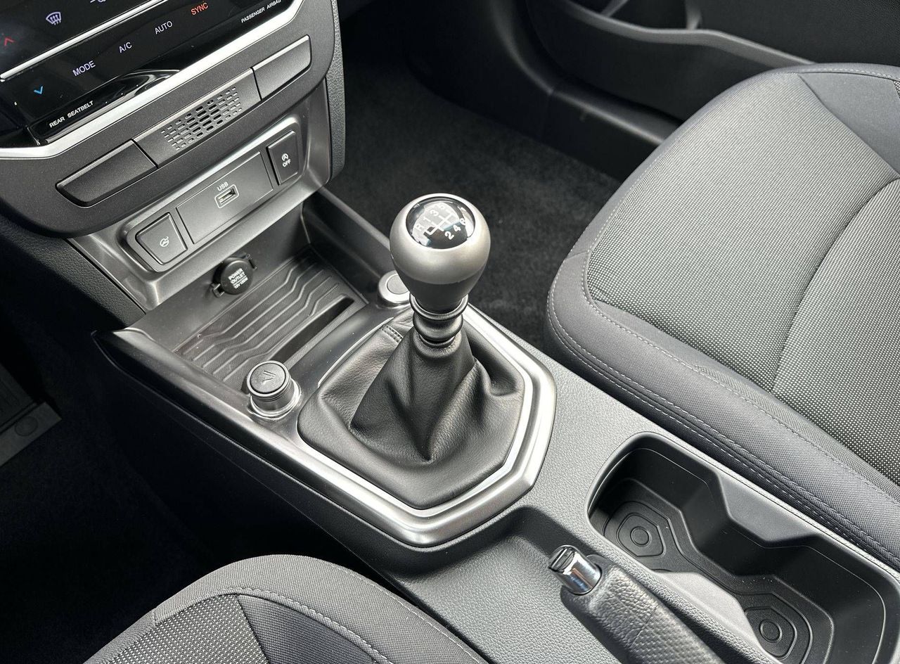 Zunanja slika - SsangYong Tivoli - 1.5 T-GDi Fresh 2WD M T... - 17