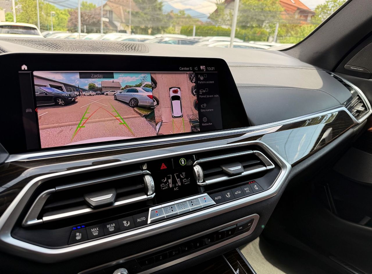 Zunanja slika - BMW X5 - serija : xDrive30d M-SPORT SLO FULL LED ZRAČNO ACC ALU21 - 15