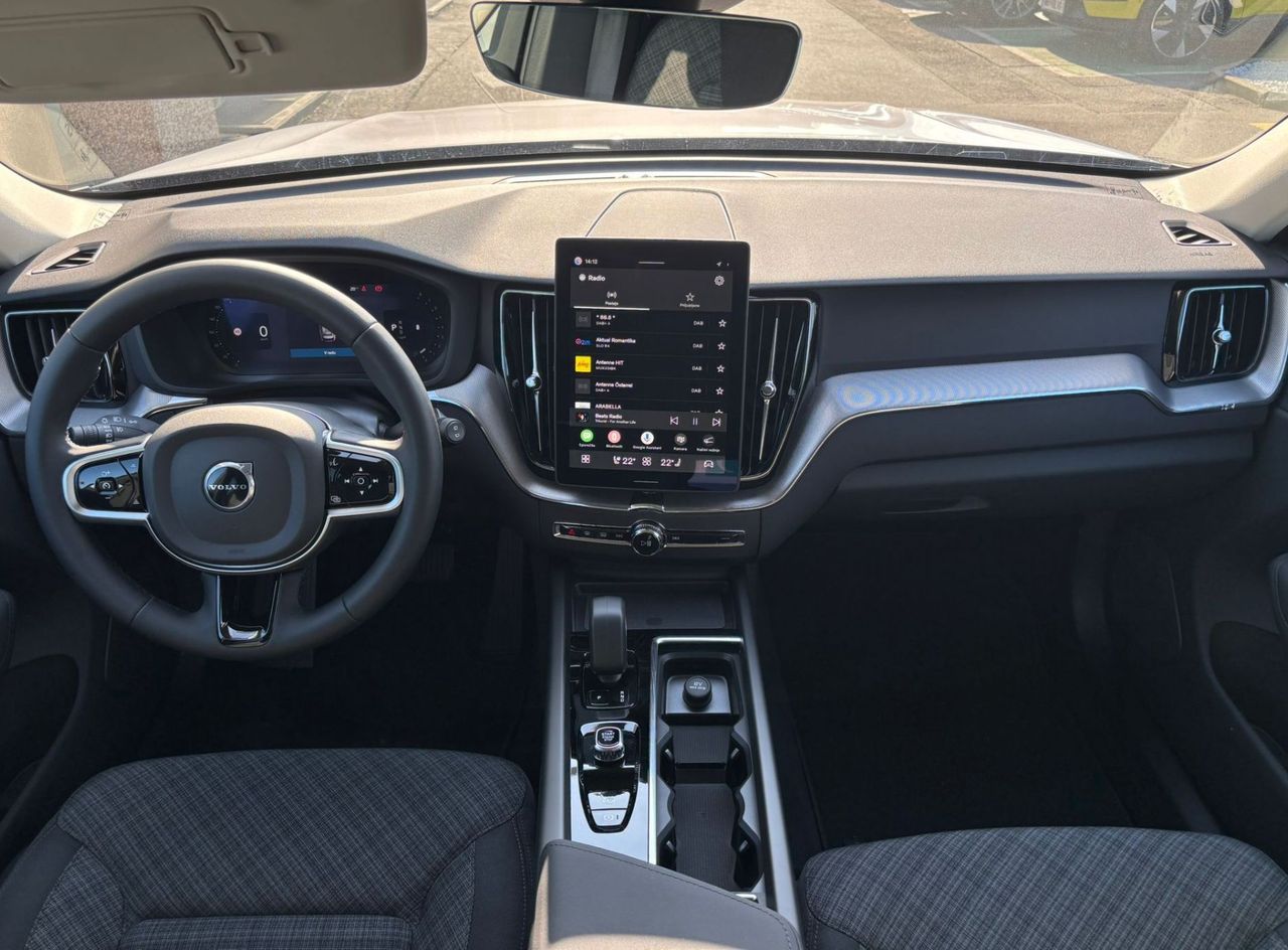 Zunanja slika - Volvo XC60 - B5 AWD Mild hybrid Petrol - 9