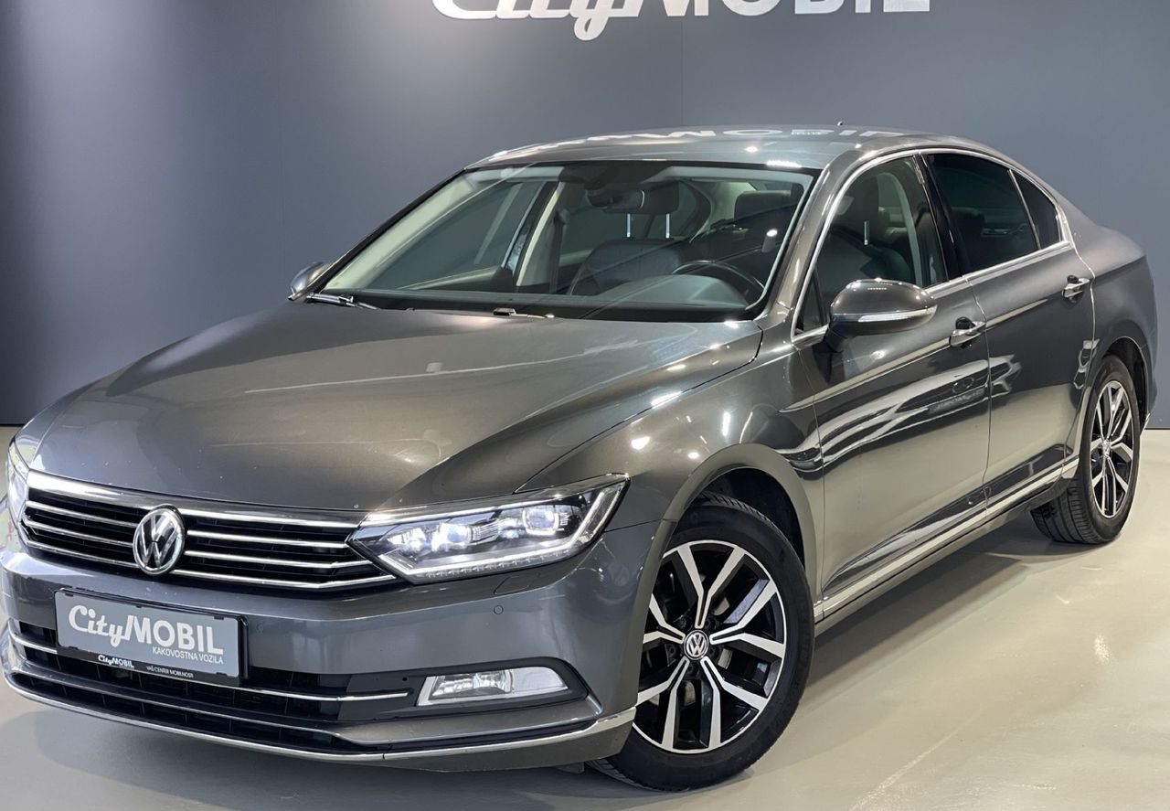 Zunanja slika - VW Passat - Variant 2.0TDI-HIGHLINE-NAVIGACIJA-RADAR-KAMERA-ALCANTARA - 1
