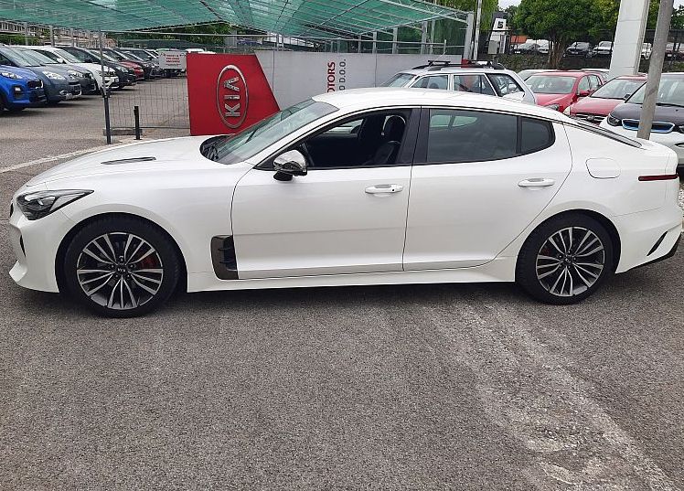 Zunanja slika - KIA Stinger - 2.2 TCI GT Line RWD 147 kW - 7