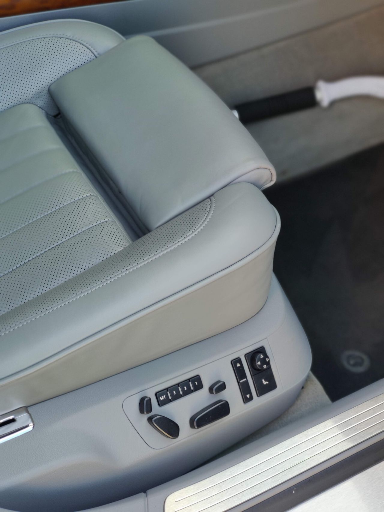 Notranja slika - VW Phaeton - 3.0 TDI - 11