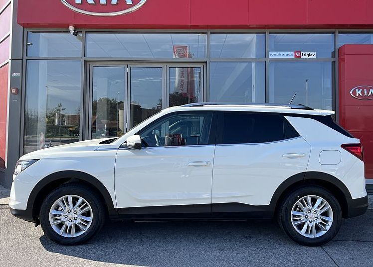 Zunanja slika - SsangYong Korando - 1.5 T-GDI Smart 4WD M T - 1