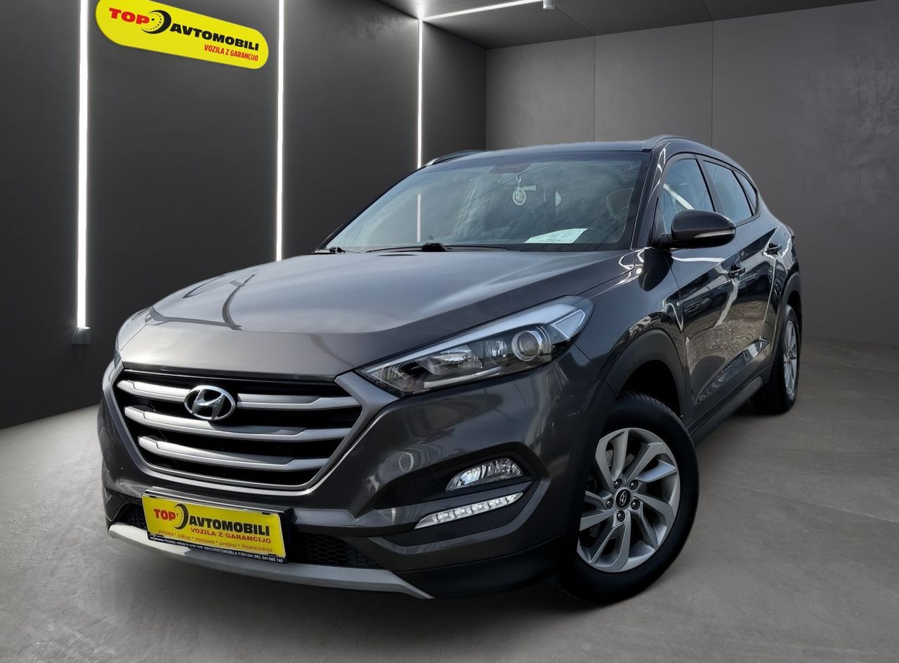 Zunanja slika - Hyundai Tucson - 1.6 GDI 1.LASTNIK SLO VOZILO TEMPOMAT PDC KAMERA - 1