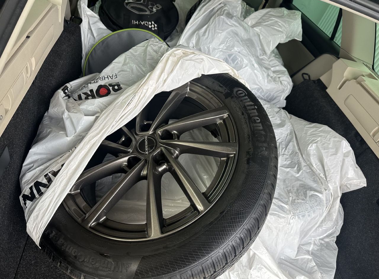 Zunanja slika - Škoda Superb - Škoda 1.4 TSI PHEV Style DSG.NEMŠKA+4ALU.KAM - 15