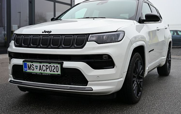 Zunanja slika - Jeep Compass - 1.6 Multijet 16v 130 S - 1