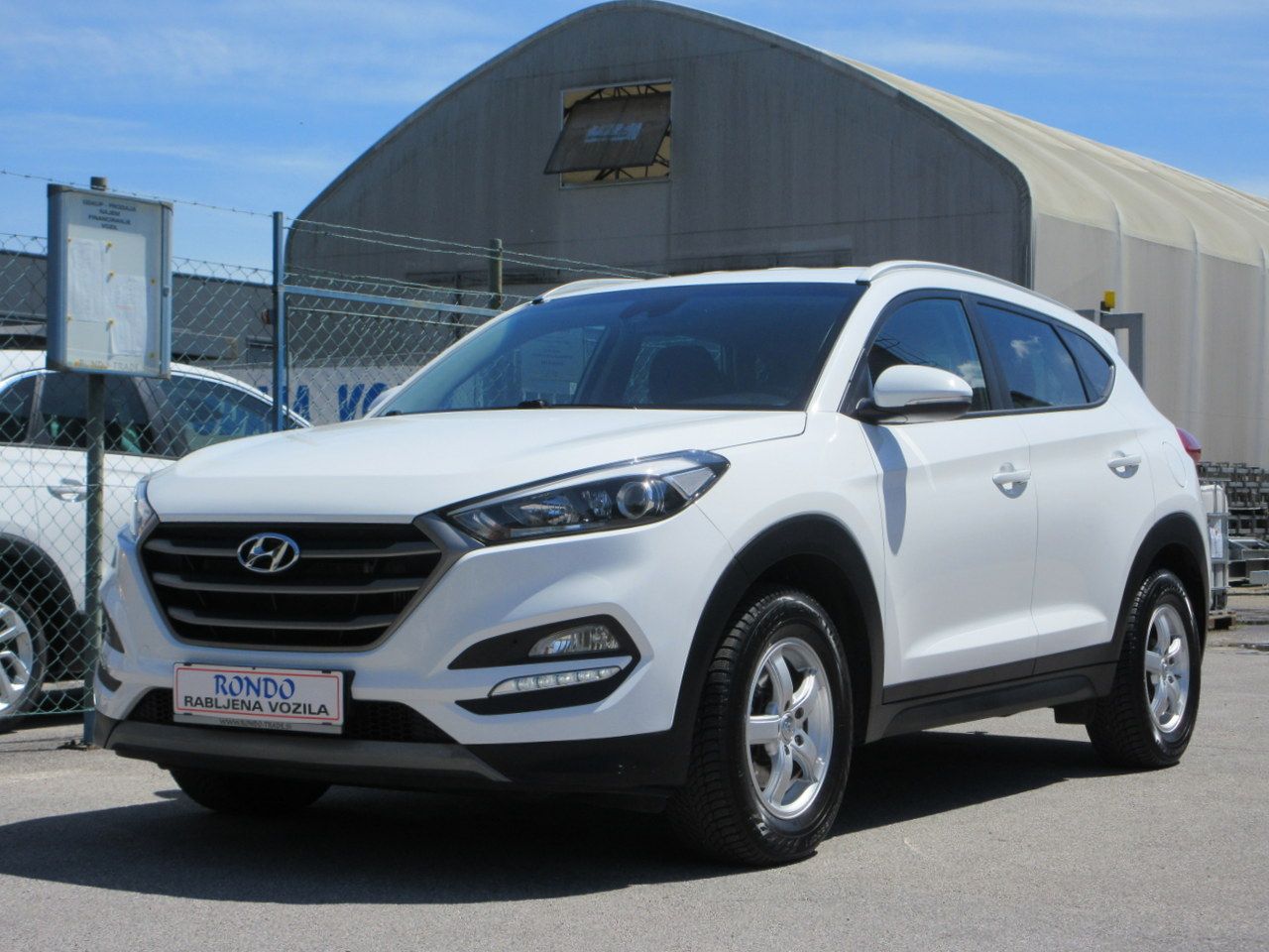 Zunanja slika - Hyundai Tucson - 4WD 2.0 CRDi Edition 25 - lahko BREZ POLOGA - 3
