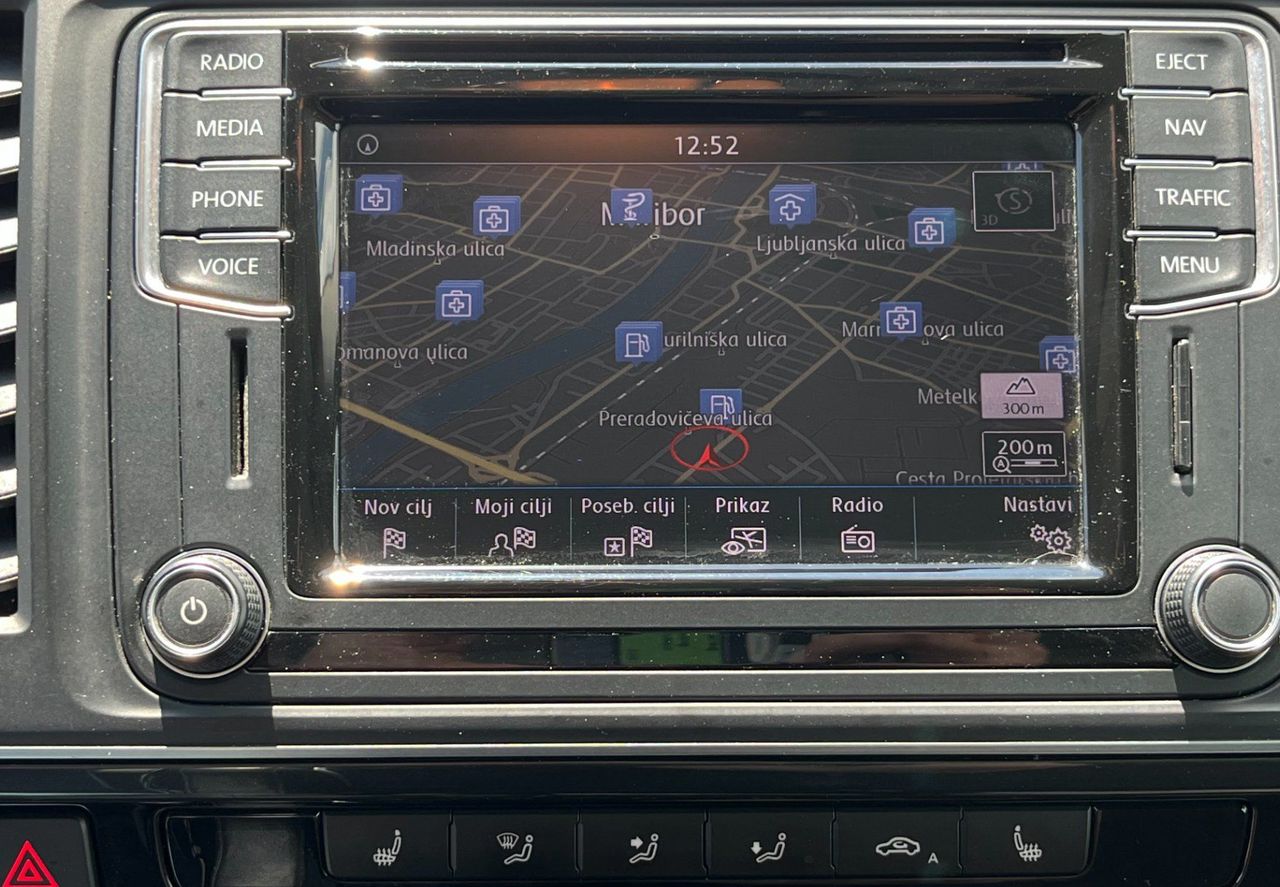 Zunanja slika - VW Multivan - 2.0 TDI DMR Comfortline DSG. LED. NAVI. 2X PDC. - 19