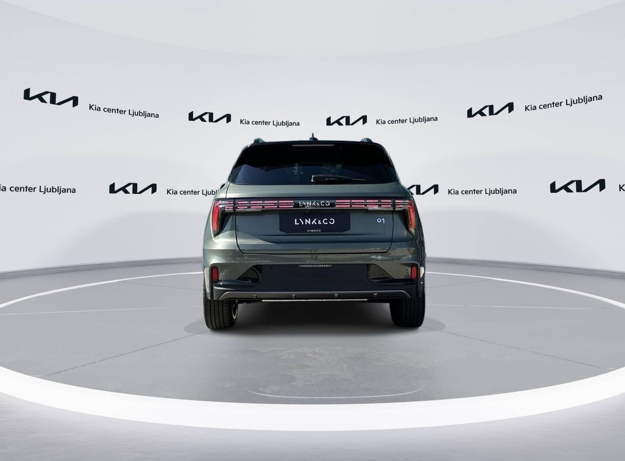 Zunanja slika - Lynk & Co 01 - More 2025 Priključni hibrid... - 6
