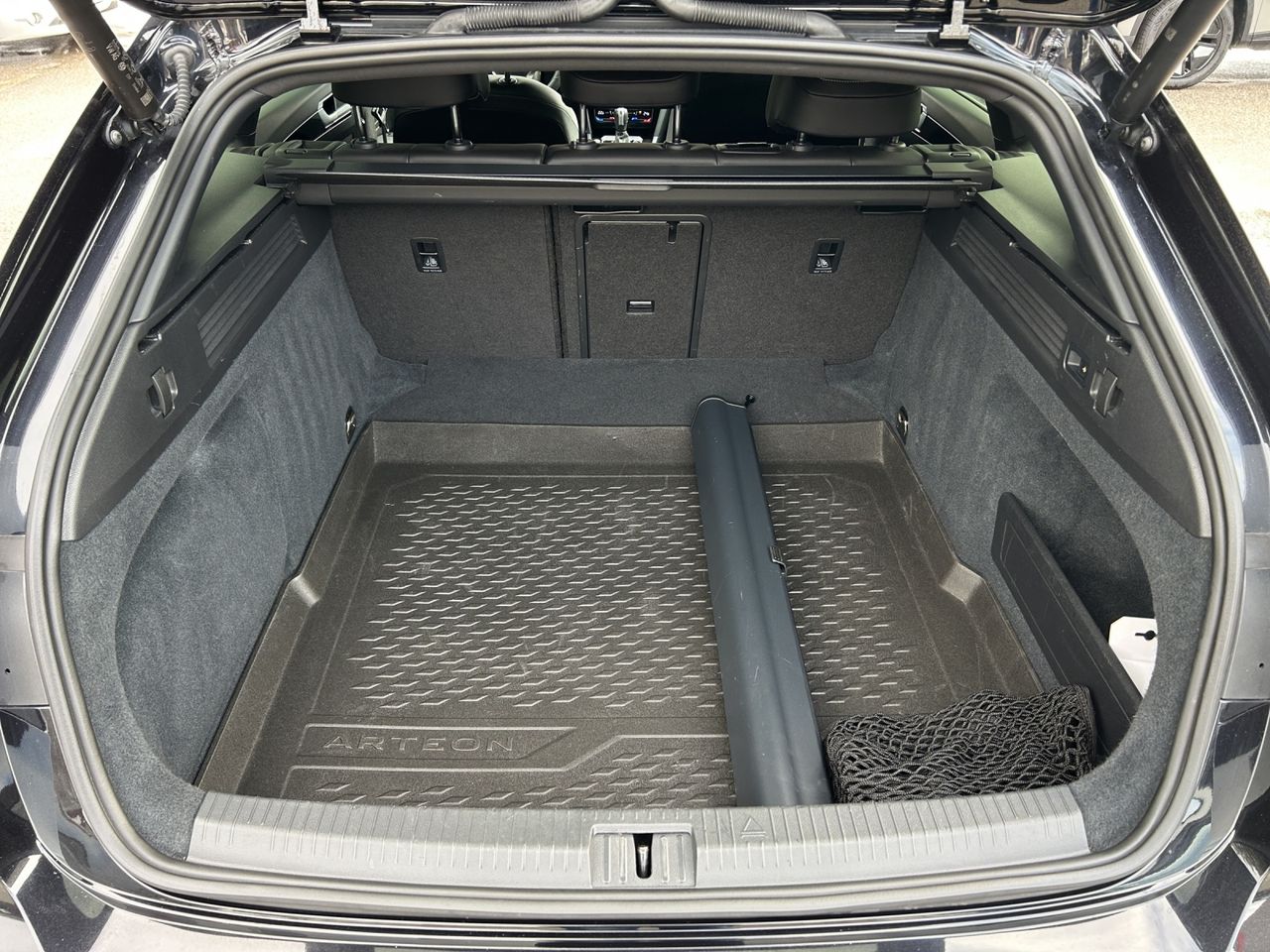 Zunanja slika - VW Arteon - 4motion 2,0 TDI R-Line DSG - 4