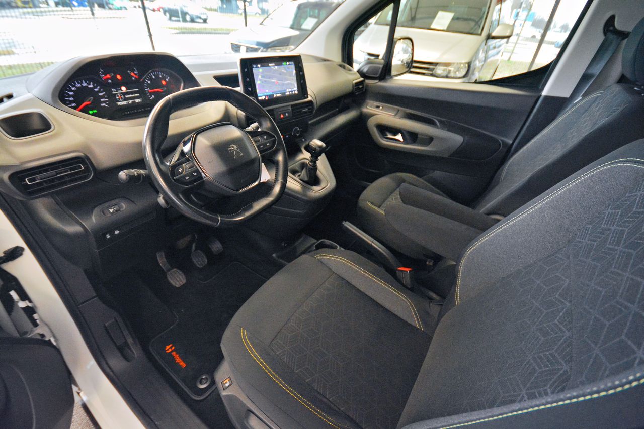 Zunanja slika - Peugeot Rifter - 1.5 BlueHDI 131KM NAVI-PDC-APP CONNECT-VELIKI SERV - 10