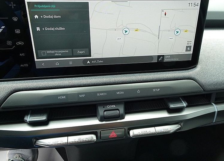 Zunanja slika - KIA EV3 - 58.3 kWh baterija. 150 kW  204 KM  Sky NA ZALOGI - 10