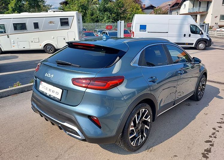 Zunanja slika - KIA XCeed - 1.0 T-GDi EX WAY. 7DCT 84.6 kW. VEČ BARV - 4