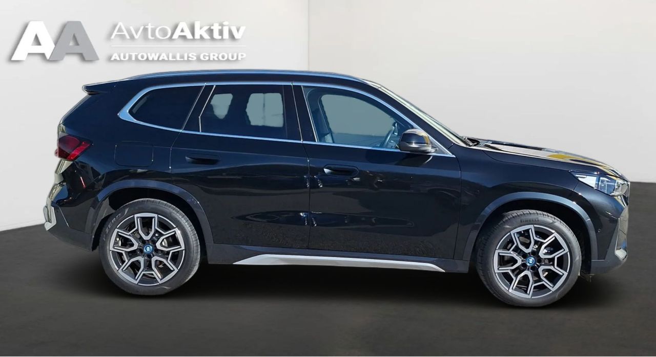 Zunanja slika - BMW X1 - serija :  xDrive25e X-LINE. SLO.LED - 5