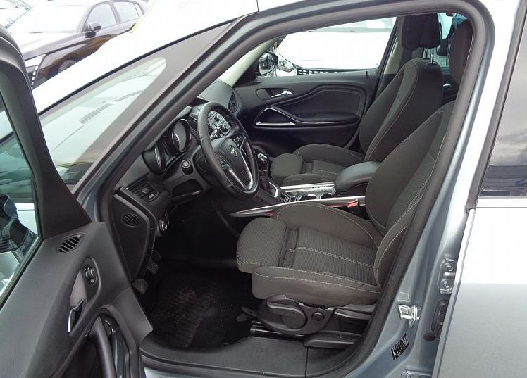 Zunanja slika - Opel Zafira - 1.6 CDTI 136hp-MAX OPREMA -KOMPLET VSI SERVISI - 5