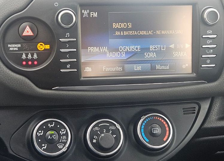 Zunanja slika - Toyota Yaris - 1.0 VVT-i 72ls °2-LASTNIK° °SAMO 31.000 km° - 11