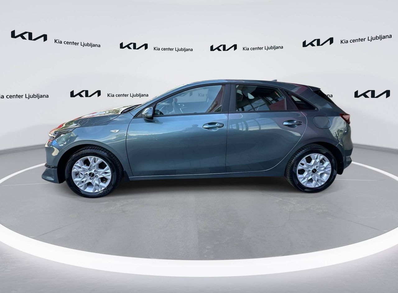 Zunanja slika - KIA Ceed - 1.0 T-GDi EX Champion + ISG. M T - 6