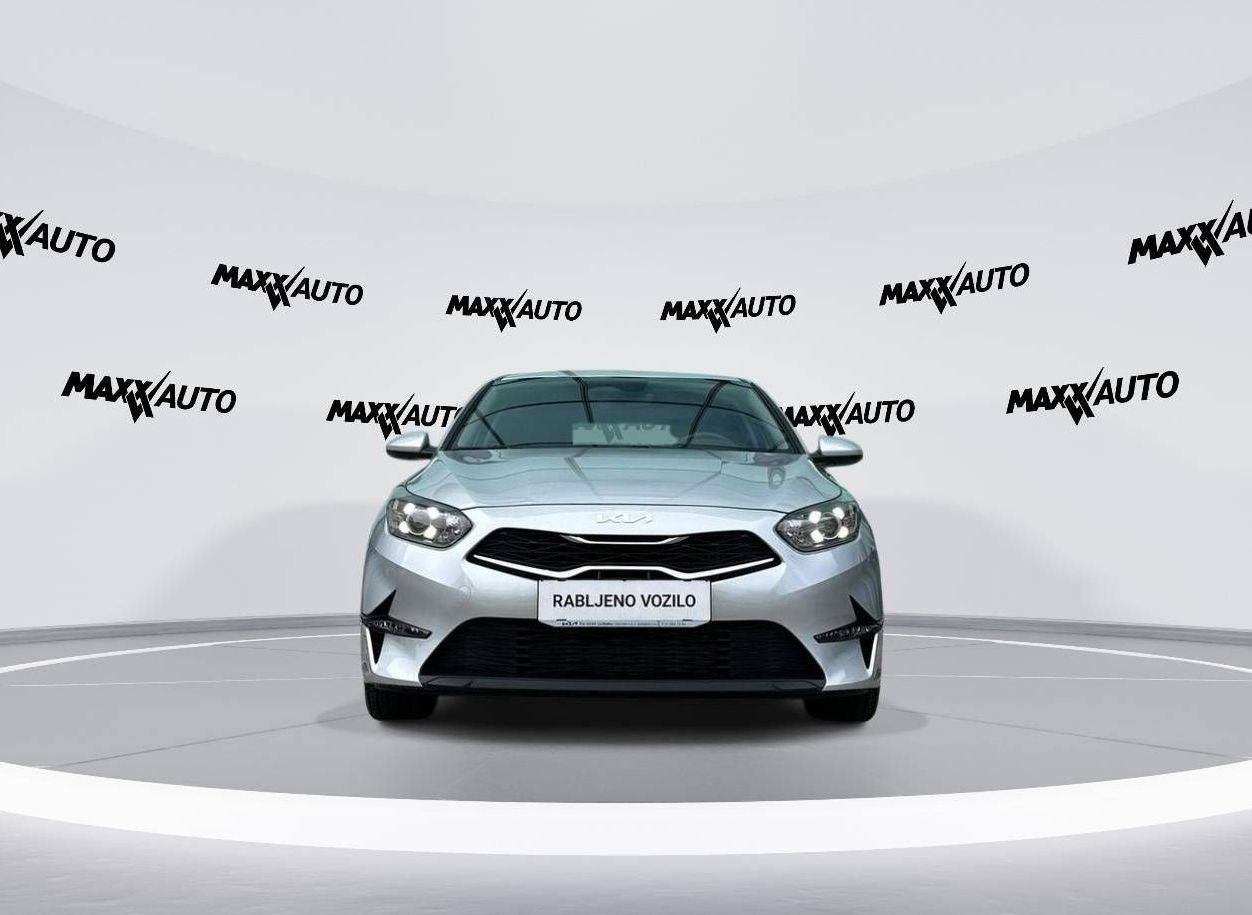 Zunanja slika - KIA Ceed - 1.0 T-GDI LX Champion+ ISG - 2