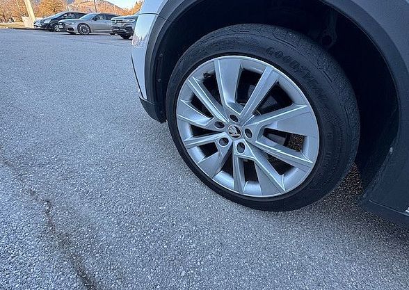 Zunanja slika - Škoda Octavia - 2.0 TDI Scout 4x4 DSG LED VIRTUAL KAMERA MEMORY - 10