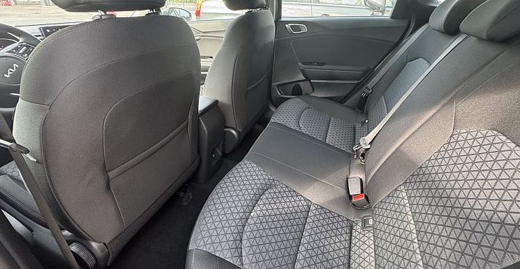 Zunanja slika - KIA Ceed - SW 1.5 T-GDi LX Champion+ MT - 10