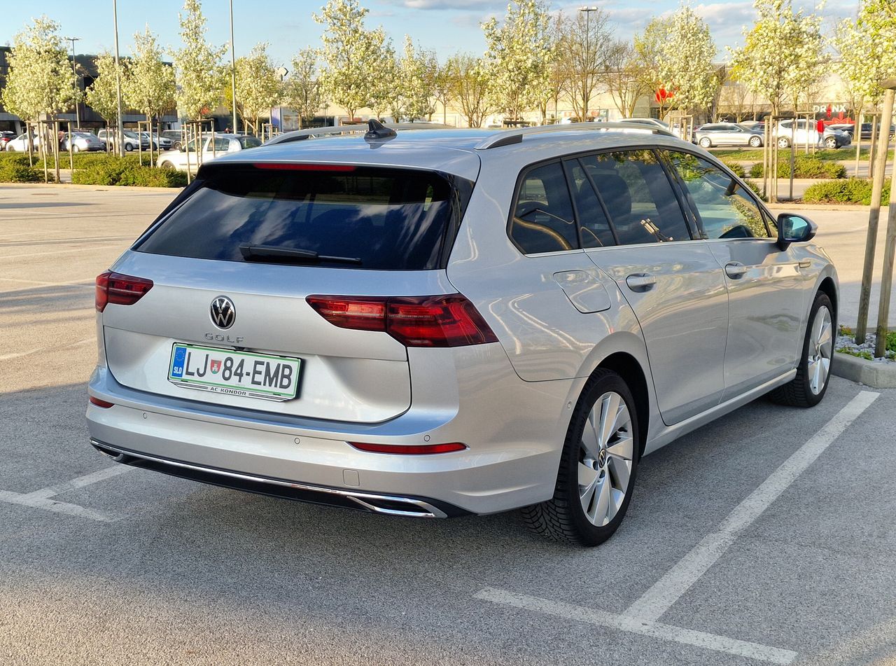 Zunanja slika - VW - Golf Variant 1,5 eTSI Style DSG - 4