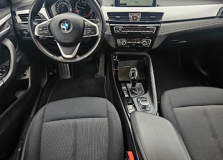 Zunanja slika - BMW X2 - serija :  18i 140ks °FULL LED° °AUTOMATIC° ALU KAMERA - 10