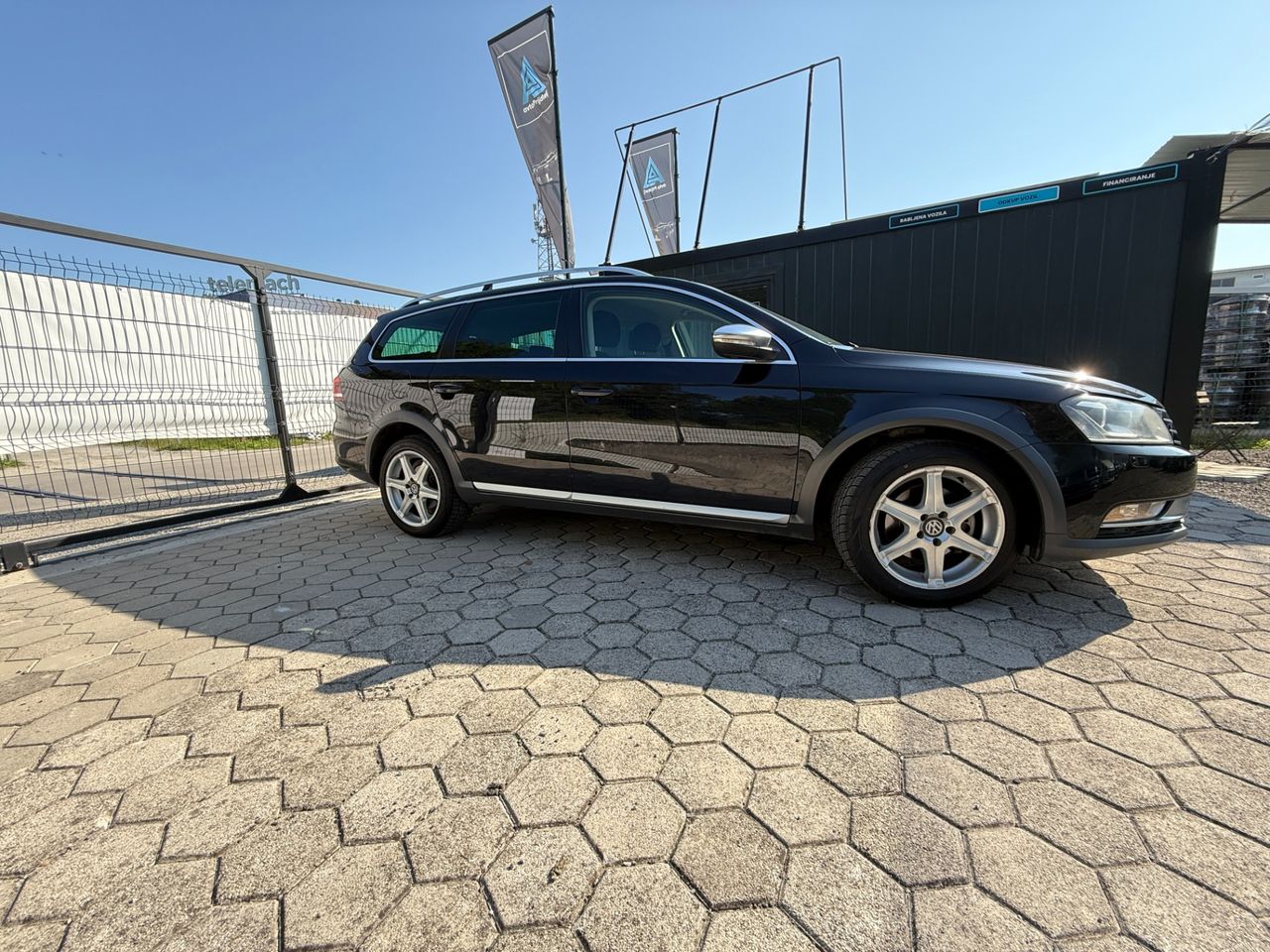 Zunanja slika - VW Passat - 2.0 TDI 4M BlueM.T.Alltr.Premium avt.130 - 6