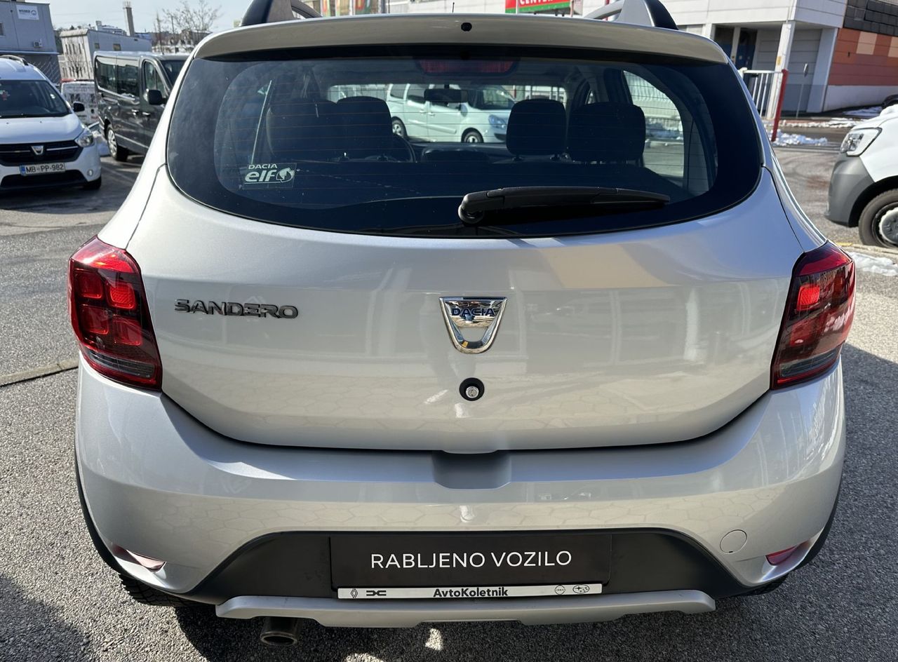 Zunanja slika - Dacia Sandero - 0.9 TCe 90 Stepway - 5