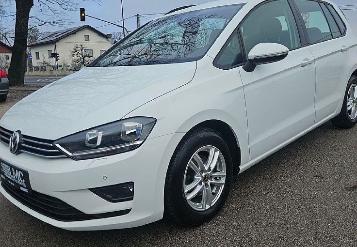 Zunanja slika - VW Golf - Sportsvan 1.2 TSI 110ks COMFOTLINE °2x PDC° °RADAR TEMPOMAT - 1