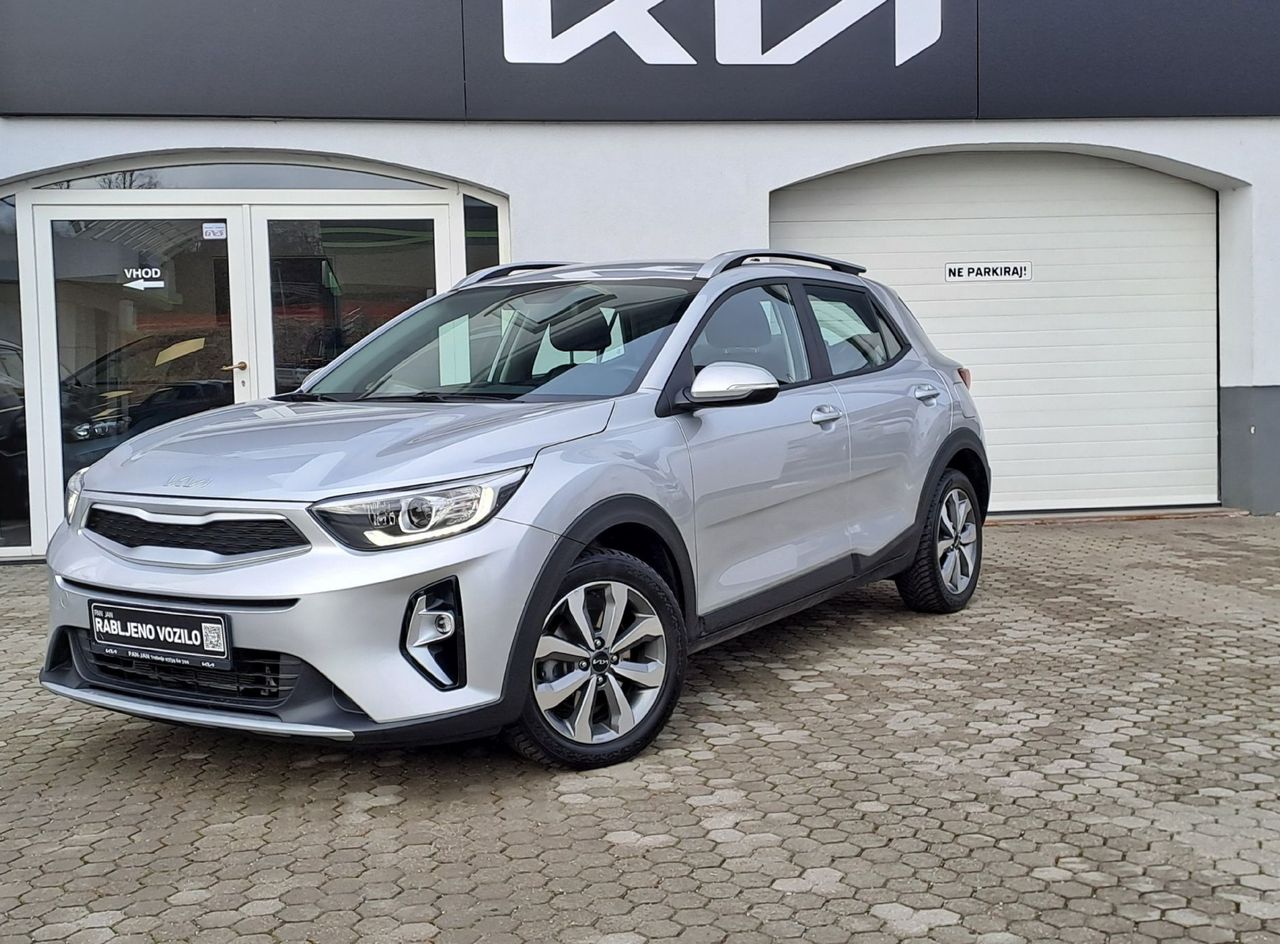 Zunanja slika - KIA Stonic - 1.0 T-GDi 73.3 kW 100 KM  EX Fresh M T - 1