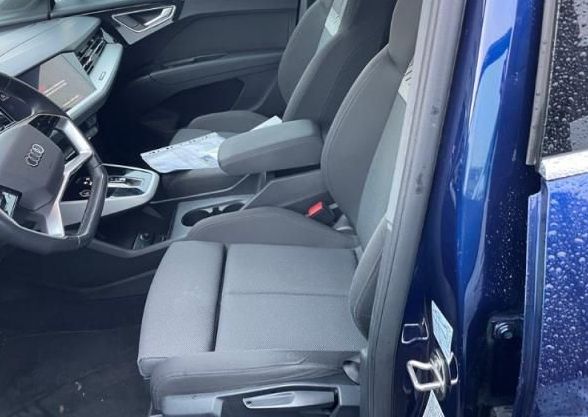 Zunanja slika - Audi Q4 Sportback e-tron - 50 e-tron quattro.KAMERA.LED.GRE.SEDE.NAVI.AL - 2