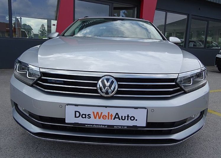 Zunanja slika - VW Passat - Variant 2.0 TDI DSG 4Motion Comfortline 190KM - NAVI - - 2