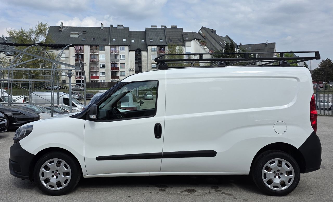Zunanja slika - Fiat Doblo - 1,6 Multijet 16V Eas yN1 TEMP KAMERA KLJUKA NAVI KLIMA - 2