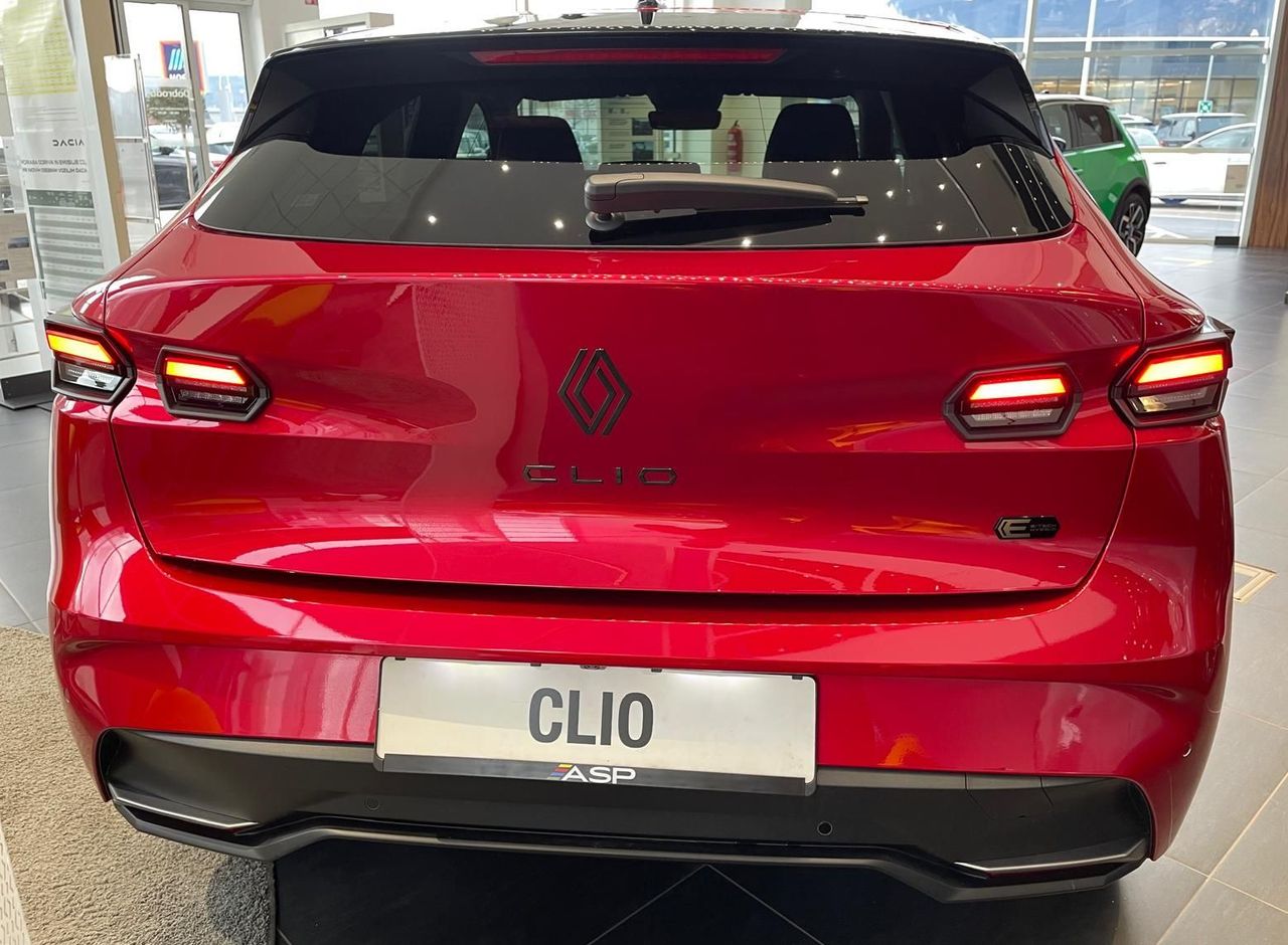 Zunanja slika - Renault Clio - esprit Alpine E-Tech 160 - 4