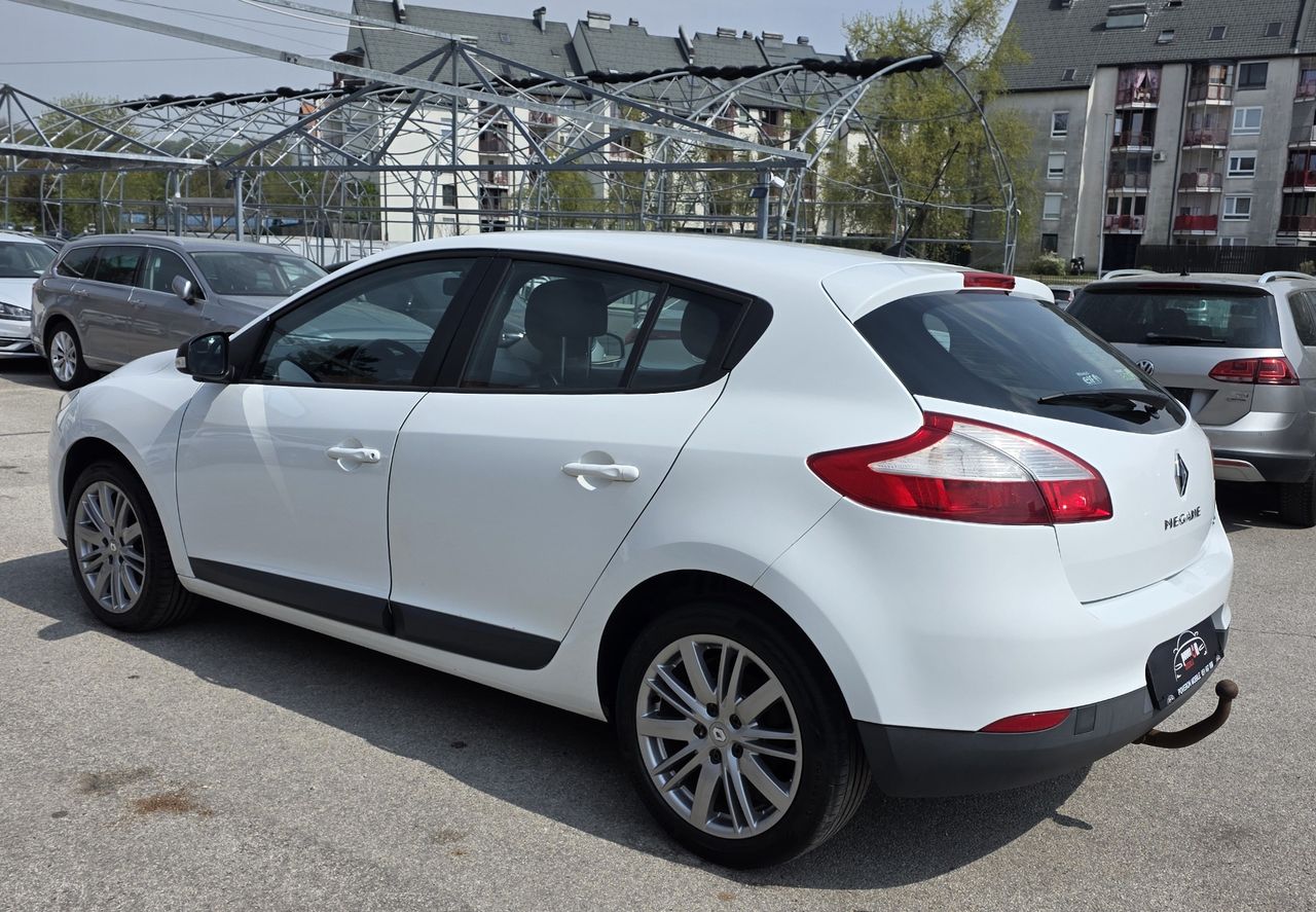 Zunanja slika - Renault Megane - Mégane Coupé 1,5 dCi 95 TEMP KLIMA KLJUKA - 3