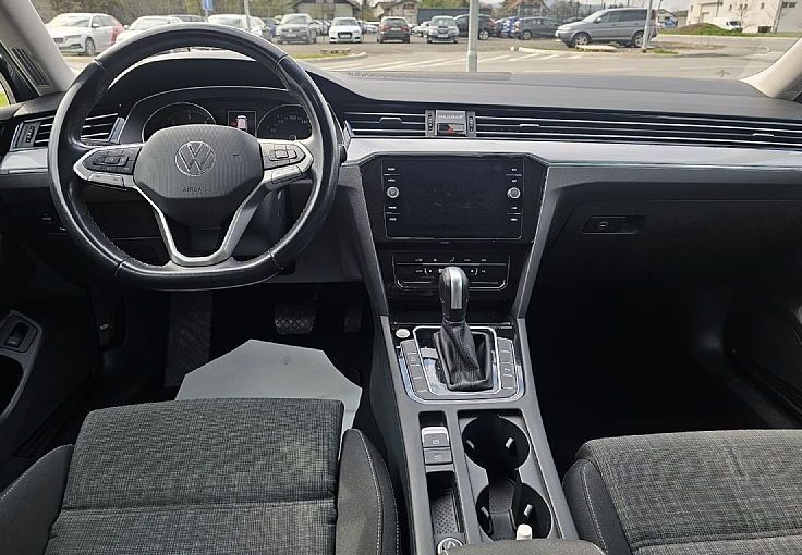 Zunanja slika - VW Passat - Variant 2.0 TDI 150 Sportline DSG|fuLED|ACC|2xPDC|NAVI|ASS - 9