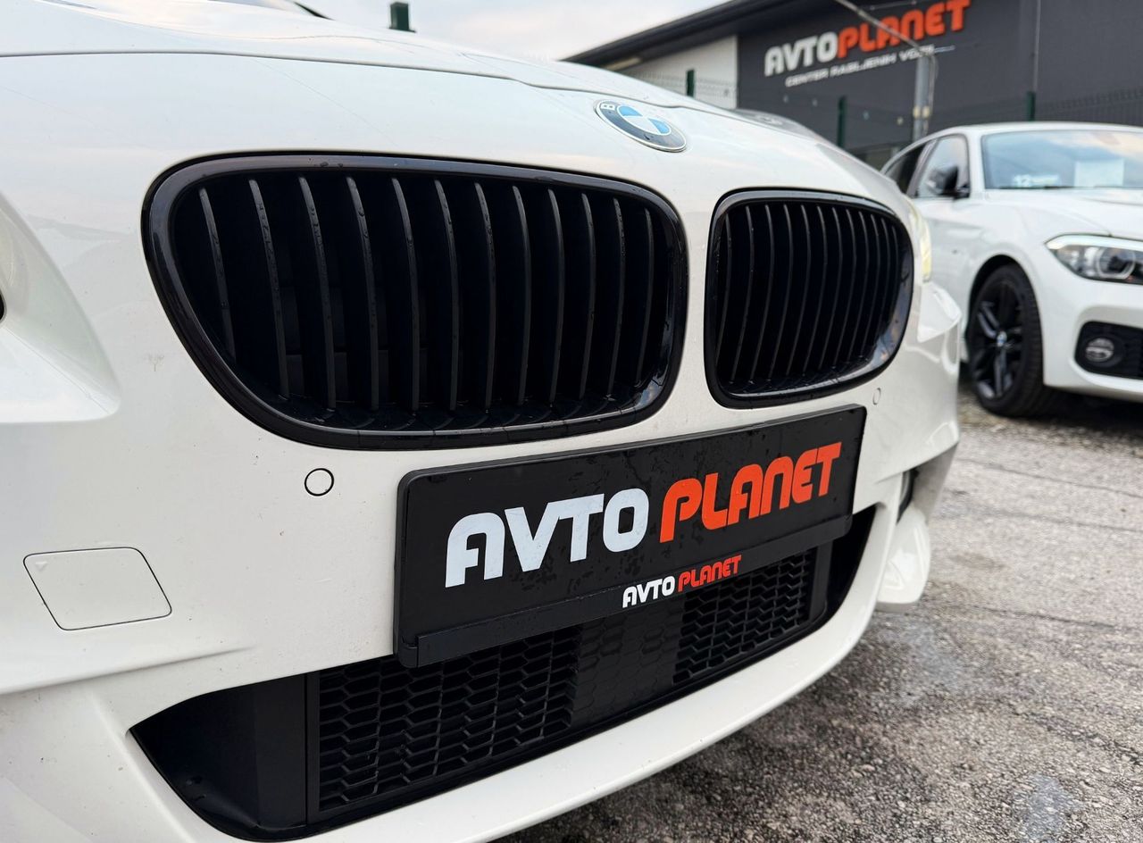 Zunanja slika - BMW Serija 5 - Touring: 530d xDrive M SPORT SLO 1.LASTNIK FULL LED ACC - 10