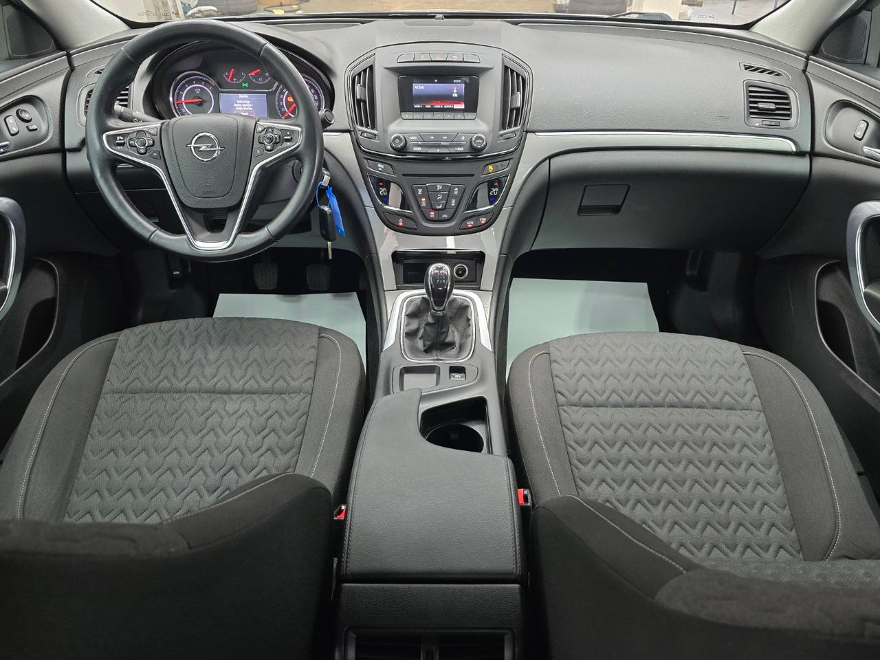 Zunanja slika - Opel Insignia - 2.0 DT - 6