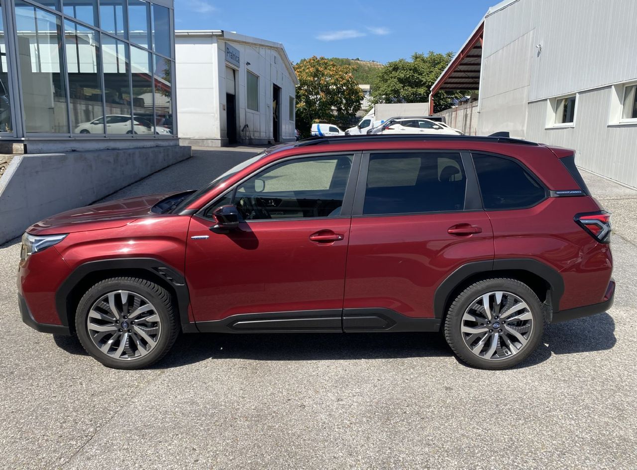 Zunanja slika - Subaru Forester - 2.0i CVT 4WD PREMIUM - 16