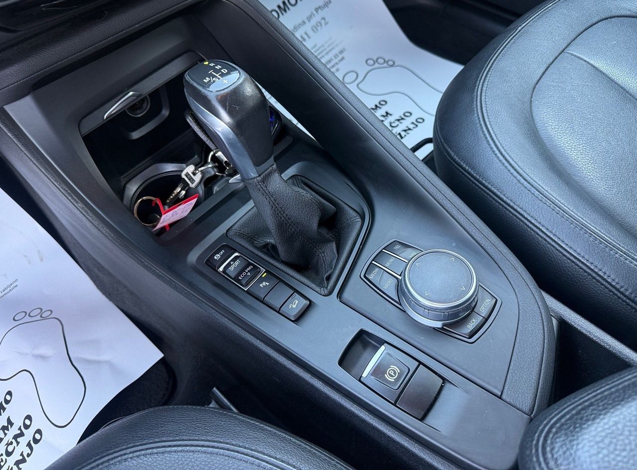 Zunanja slika - BMW X1 - serija :  xDrive20d HEAD-UP FULL LED NAVI PDC USNJE - 15