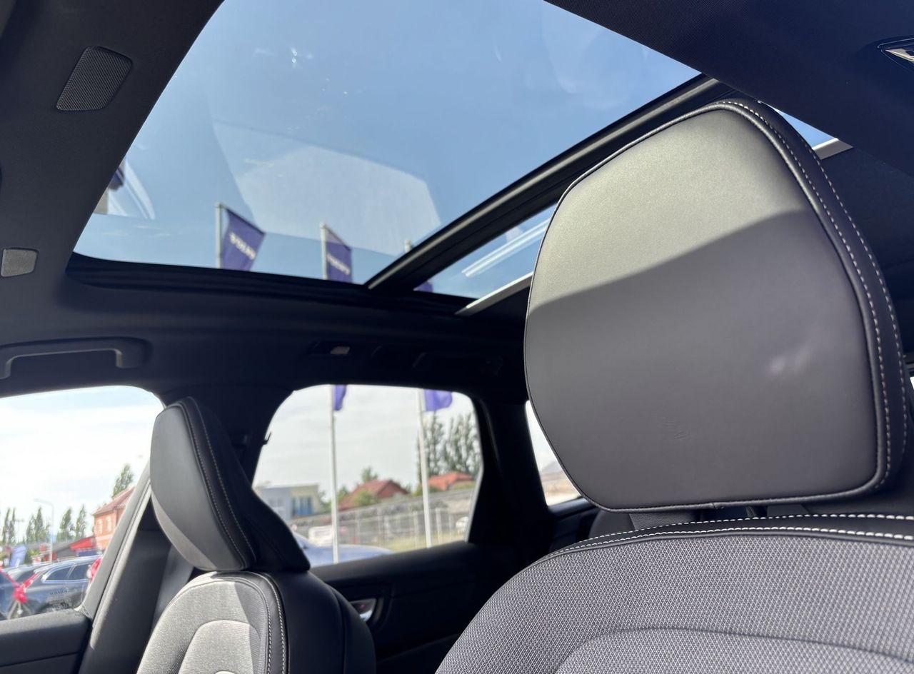 Zunanja slika - Volvo XC60 - B5  P  AWD Plus Dark - 13