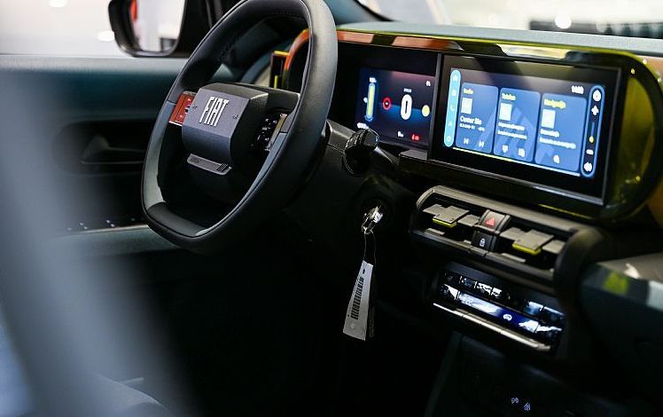 Zunanja slika - Fiat Grande Panda - 44 kWh + 4 ZIMSKE GUME - 10